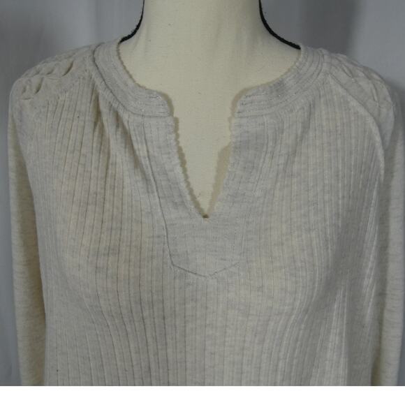 Democracy Women's PL Ivory Sweater V-Neck Ruched Shoulders Hipster Casual - Picture 3 of 9